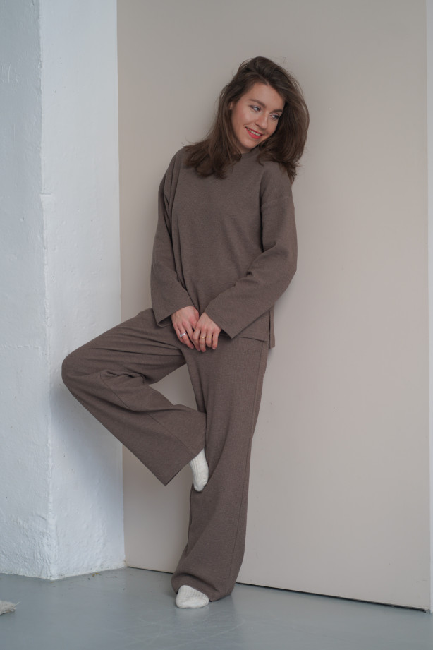 Bluza Knitted Brown – oversize z dzianiny, miękka i wygodna