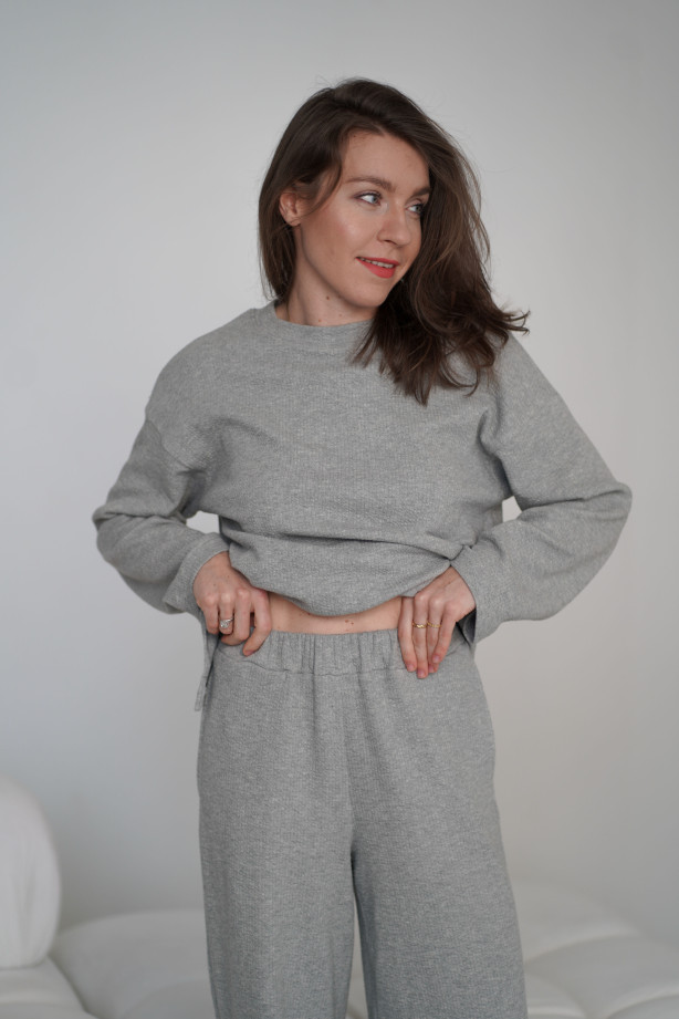 Spodnie Knitted Grey - szerokie spodnie z dzianiny na gumie z kieszeniami