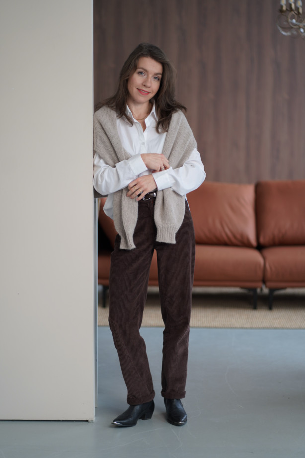 Klasyczne spodnie sztruksowe 100% bawełna – wygoda i styl na co dzień