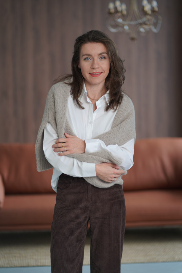 Klasyczne spodnie sztruksowe 100% bawełna – wygoda i styl na co dzień