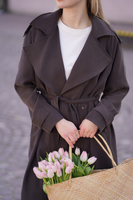 Klasyczny długi trencz - raglanowy fason z paskiem 2