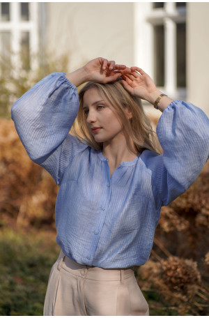 Koszula z bufiastymi rękawami - lejąca tkanina z gofrowaną fakturą