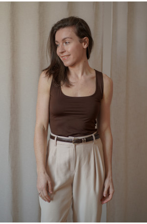 Dzianinowa topka z kwadratowym dekoltem - basic premium