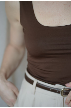 Dzianinowa topka z kwadratowym dekoltem - basic premium