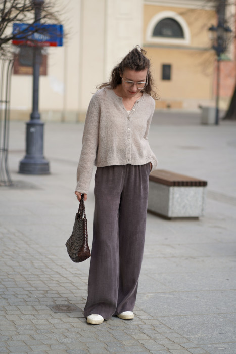 Spodnie z lyocellu i wiskozy - wysoki stan, szeroka nogawka