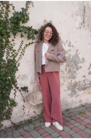 Spodnie Moris Dusty Rose - proste, z gumą w pasie i kieszeniami