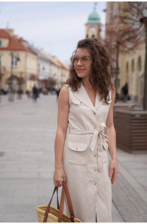 Szmizjerka w stylu marynarki - sukienka z paskiem i jodełką