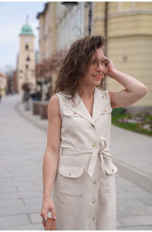 Szmizjerka w stylu marynarki - sukienka z paskiem i jodełką