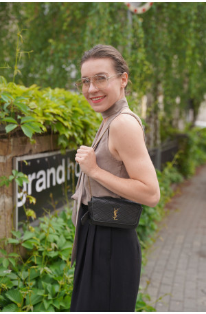 Top Vera - elegancki top na szerokich ramiączkach | Marisol