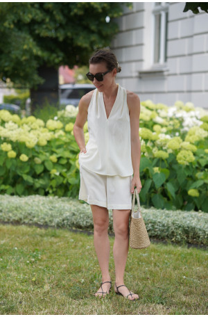 Top Livia - dekolt halter, letni top damski