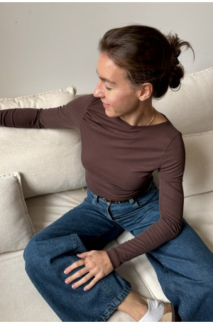 Longsleeve damski z marszczeniami - elegancki basic | Marisol