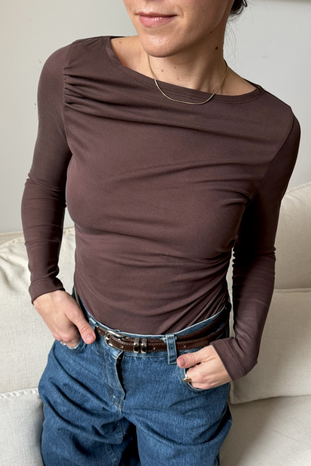 Longsleeve damski z marszczeniami - elegancki basic | Marisol